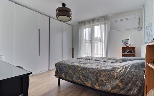 Appartement à vendre    3 pièces • 80 m2 Sand