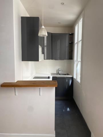 Paris 6 - Studio refait à neuf