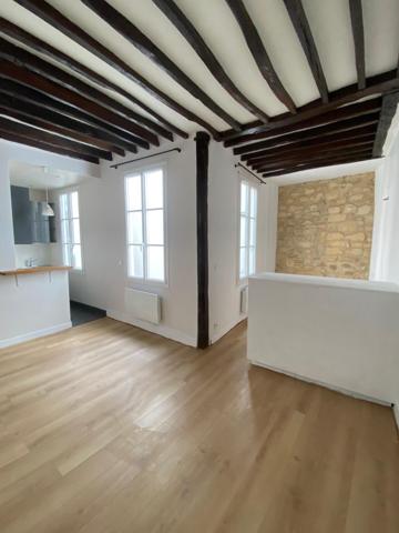 Paris 6 - Studio refait à neuf