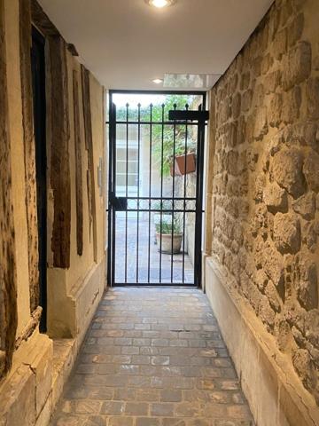 Paris 6 - Studio refait à neuf