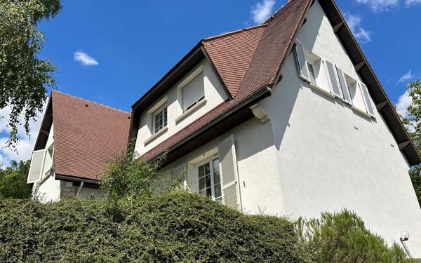 Maison à vendre    6 pièces • 145 m2 Gif-sur-Yvette