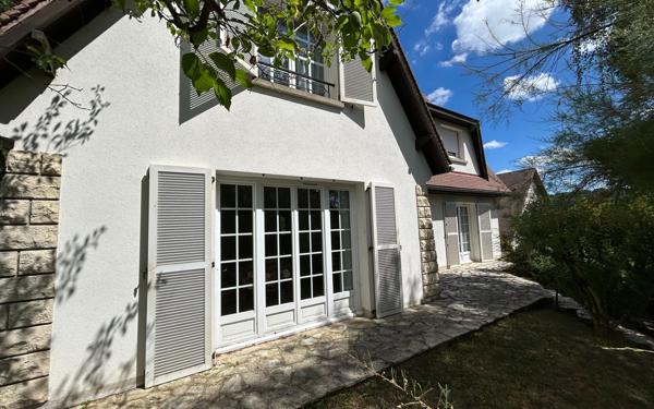 Maison à vendre    6 pièces • 145 m2 Gif-sur-Yvette