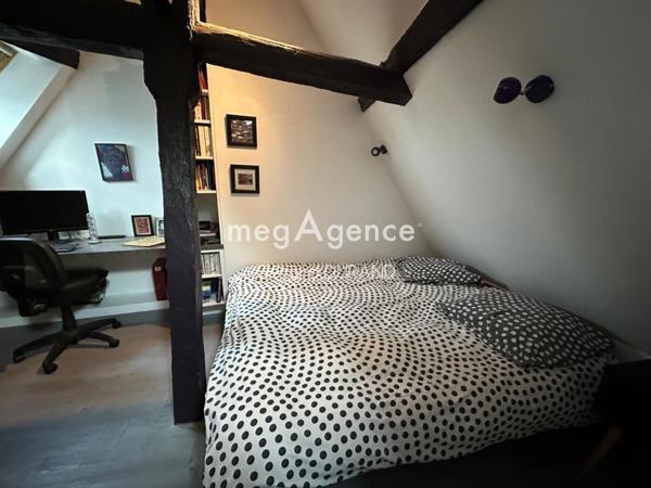 Immeuble à LA ROCHE-POSAY, 86270 - 101m²