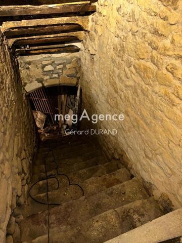 Immeuble à LA ROCHE-POSAY, 86270 - 101m²