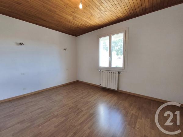 Maison à vendre  8 pièces - 195 m 2   ROSIERES  - 07