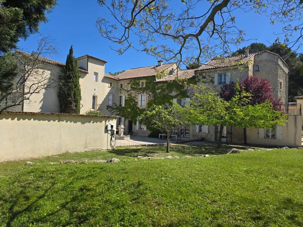 Vedène (84270) Propriété d'exception proche Avignon.