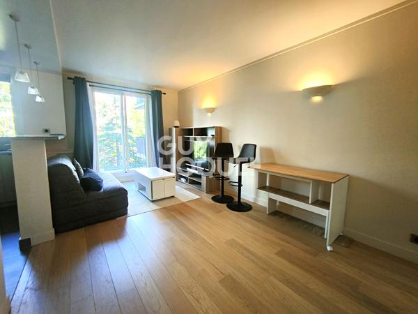 Appartement Courbevoie studio 28.67 m2