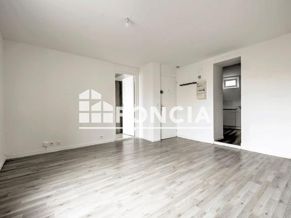 À vendre Appartement 2 pièces 34 m² - Neauphle-le-château 78640