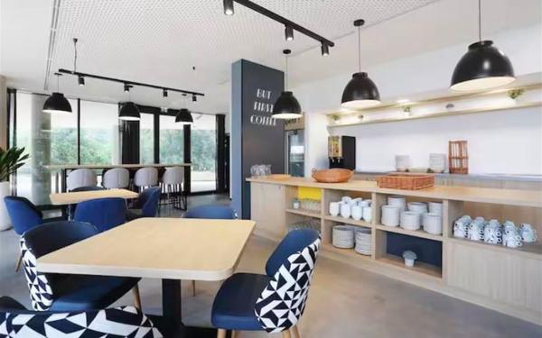 Appartement à vendre    2 pièces • 22 m2 Blagnac