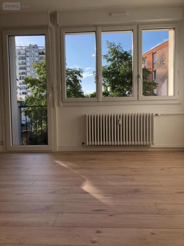 Appartement à louer à Laval en Mayenne (53000), ref : 53079-L388