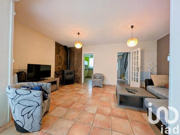 Maison traditionnelle 5 pièces de 96 m² à Saint-Juéry (81160)