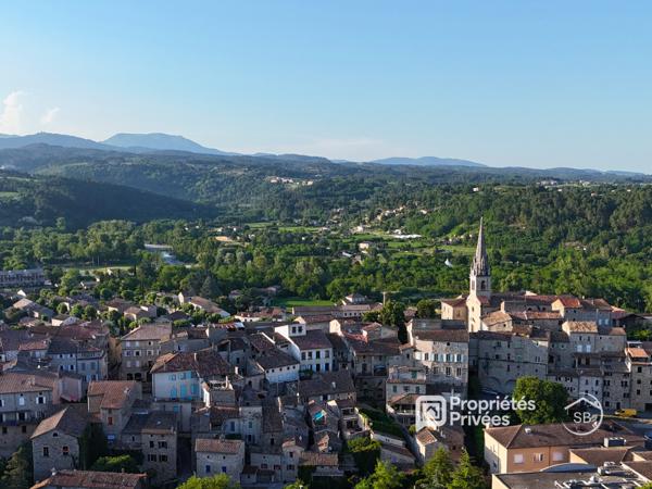 Villa avec vue dominante  de 127 m² - 4 chambres -Proche Joyeuse- 305 000 HAI