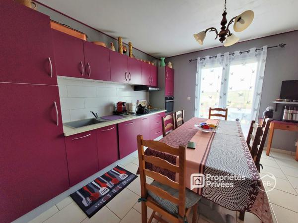 Villa avec vue dominante  de 127 m² - 4 chambres -Proche Joyeuse- 305 000 HAI