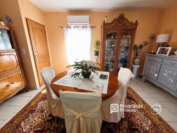 Villa avec vue dominante  de 127 m² - 4 chambres -Proche Joyeuse- 305 000 HAI