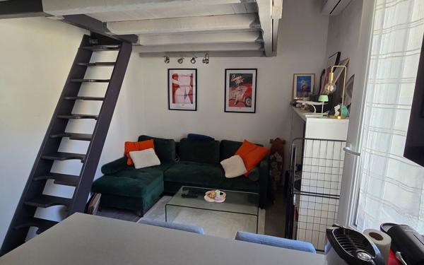 Appartement à vendre    2 pièces • 34 m2 Garons