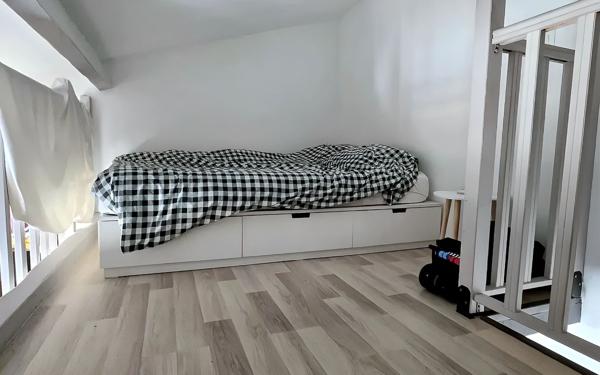 Appartement à vendre    2 pièces • 34 m2 Garons