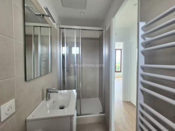 Location Appartement 3 pièces 59 m2 à Le Luc