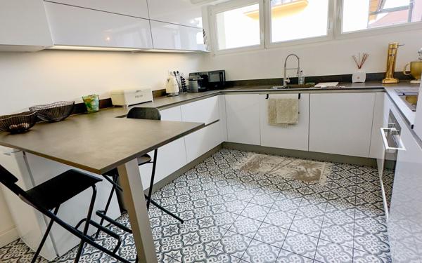 Maison à vendre    10 pièces •  Truchtersheim