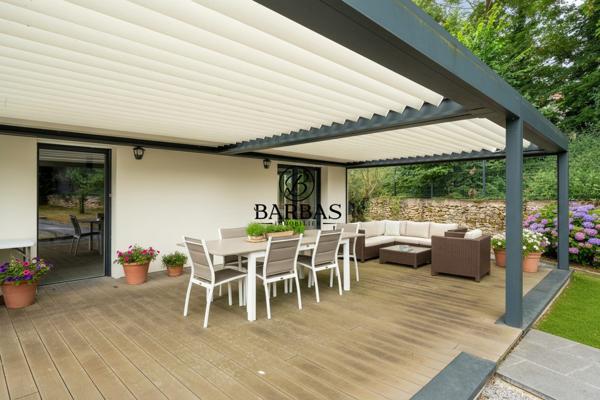 Nancy (54000) NANCY PMR - 302 m² - Piscine Privée, Jacuzzi, Salle de Cinéma, Hammam, Sauna. Quartier Buthegnemont