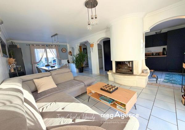 Maison à VIRE NORMANDIE, 14500 - 5 pièces 100m²