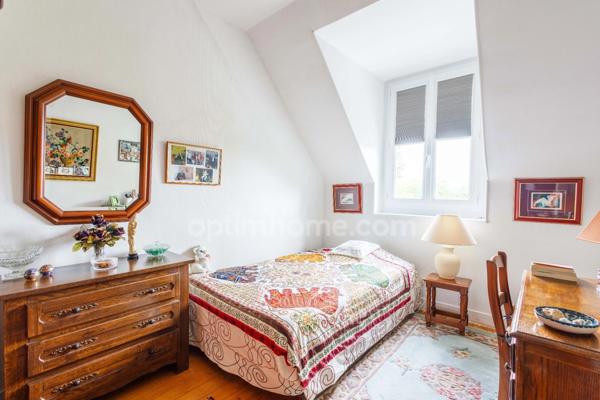 Cabourg Eventail Plage - Appartement de type T3 - 47 m2 - 2eme et dernier étage sans ascenseur - Cave - Villa avec jardin