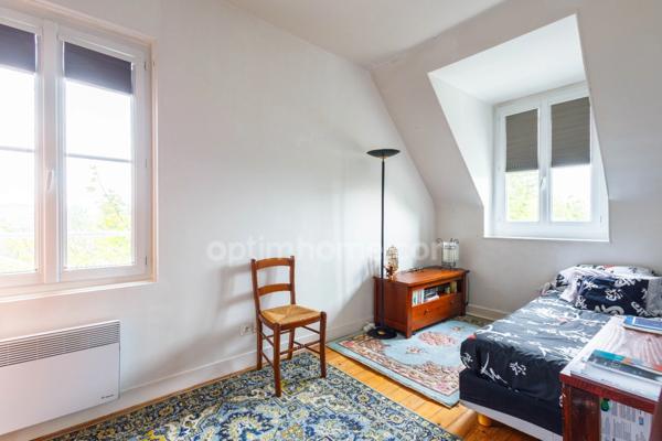 Cabourg Eventail Plage - Appartement de type T3 - 47 m2 - 2eme et dernier étage sans ascenseur - Cave - Villa avec jardin