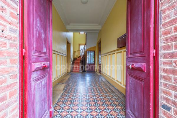 Cabourg Eventail Plage - Appartement de type T3 - 47 m2 - 2eme et dernier étage sans ascenseur - Cave - Villa avec jardin