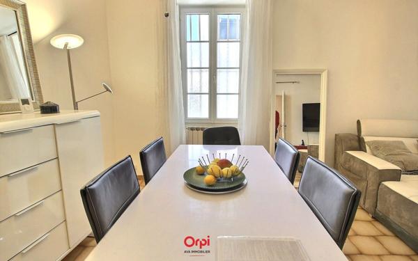 Maison à vendre    4 pièces • 103 m2 Marseille 15