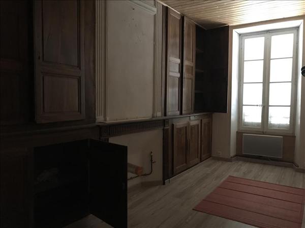 Immeuble à vendre |  Villefranche-de-Rouergue |  225 m²