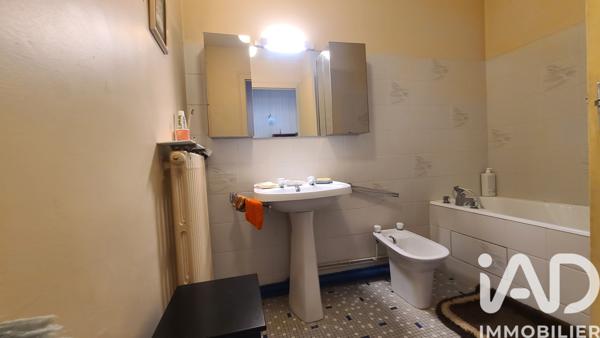 Maison à vendre 5 pièces 122 m² Saumur
