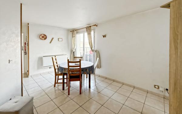 Appartement à vendre    4 pièces • 86,82 m2 Cergy