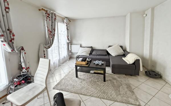 Appartement à vendre    4 pièces • 86,82 m2 Cergy
