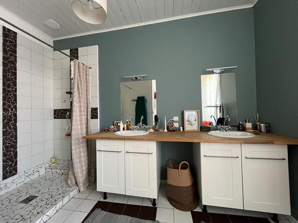 Maison traditionnelle LE CHATEAU D'OLERON - 5 pièces - 112 m²
