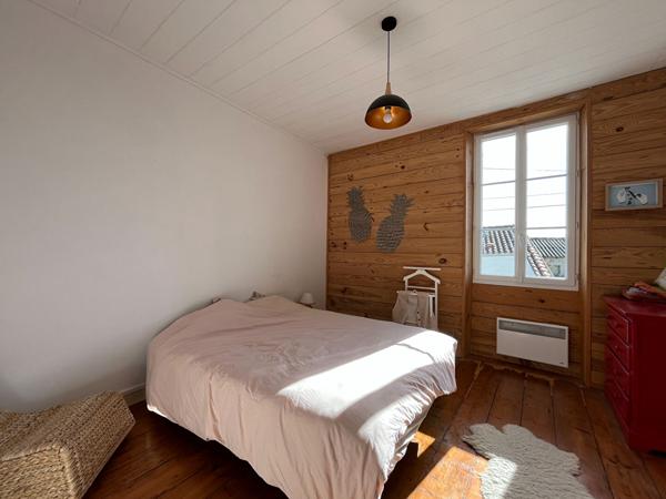 Maison traditionnelle LE CHATEAU D'OLERON - 5 pièces - 112 m²