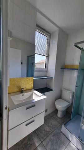 Appartement Cholet 1 pièce(s) 16 m2