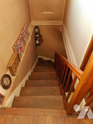 HAUTERIVE - Vente Maison Louée - Bail en cours

Venez découvrir cette charmante maison rurale...