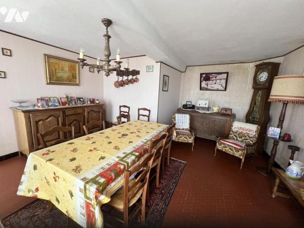 TESSE FROULAY, à 5 min de BAGNOLES DE L'ORNE, maison 3ch avec hangar et terrain