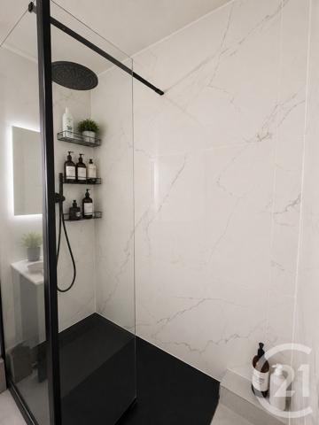 Appartement T3 à vendre  3 pièces - 62,85 m 2   LE BOUSCAT  - 33