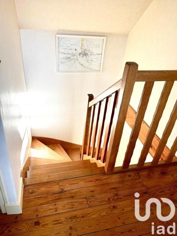 Maison 7 pièces de 180 m² à Vouvray (37210)