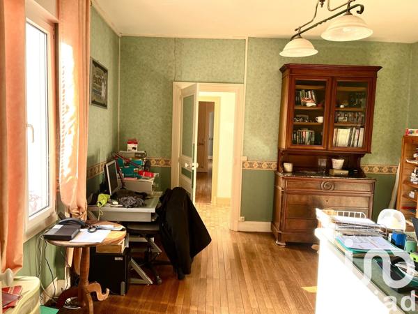 Maison 7 pièces de 180 m² à Vouvray (37210)