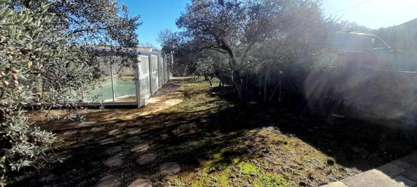 Rare à la vente maison plain pied proche tous commerce au calme