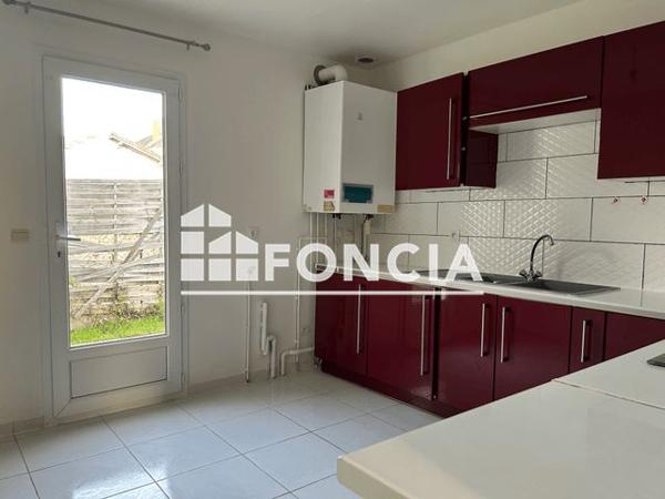 Location Maison 5 pièces 122.48 m² - 2 BIS RUE JULES CESAR Gien 45500