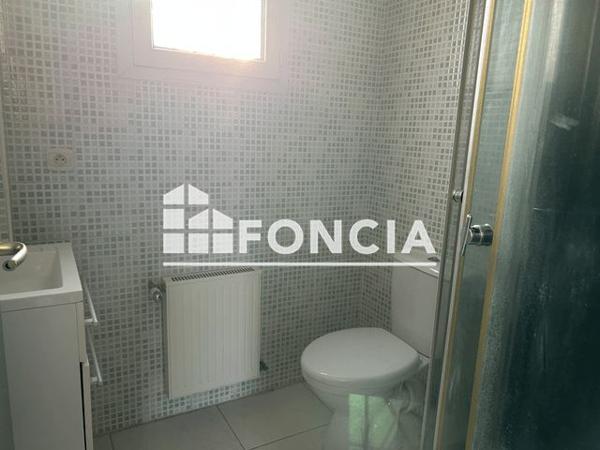 Location Maison 5 pièces 122.48 m² - 2 BIS RUE JULES CESAR Gien 45500