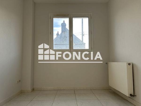 Location Maison 5 pièces 122.48 m² - 2 BIS RUE JULES CESAR Gien 45500