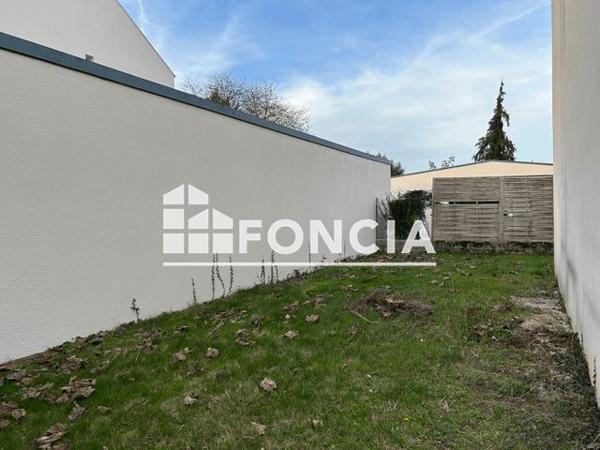 Location Maison 5 pièces 122.48 m² - 2 BIS RUE JULES CESAR Gien 45500