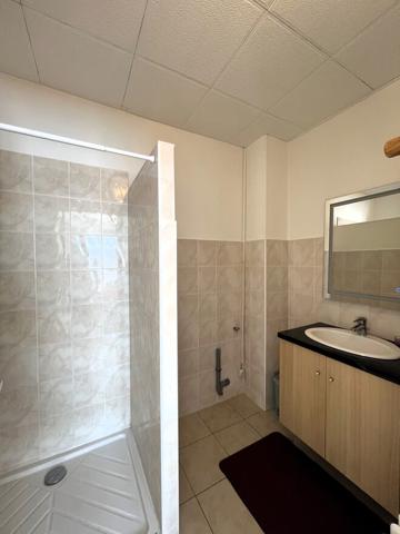 T2 avec terrasse et cave