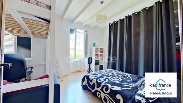 Maison de ville avec terrasse/cour – Marcilly-sur-Tille