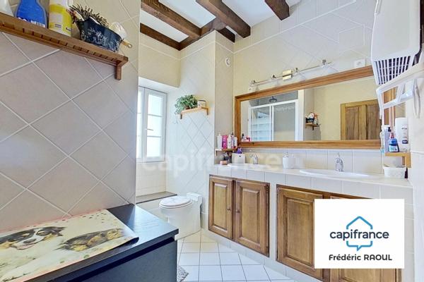 Maison de ville avec terrasse/cour – Marcilly-sur-Tille