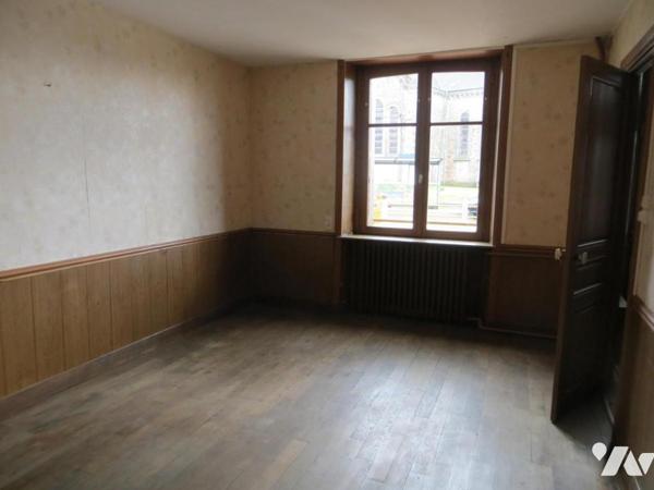 EN EXCLUSIVITE, ENTRE VIRE NORMANDIE ET TINCHEBRAY BOCAGE