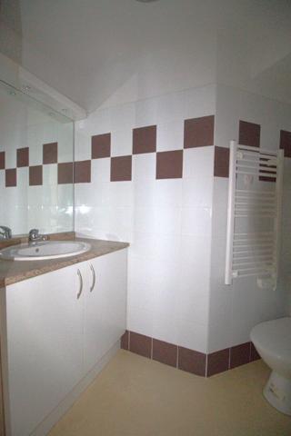 Location appartement près de VERNET LES BAINS - 1 pièce(s) - 17 m² - 300 €/mois